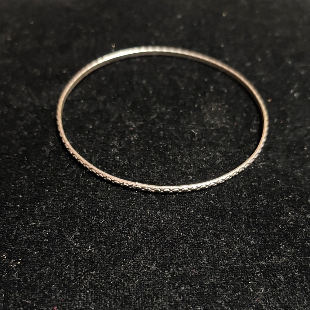 Elegant Silver Bangle Bracelet